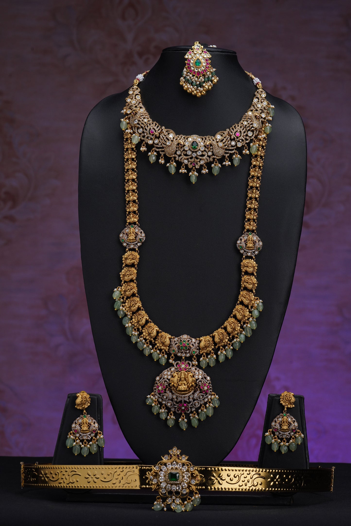 NJCM293 - Victorian and temple style Layered set