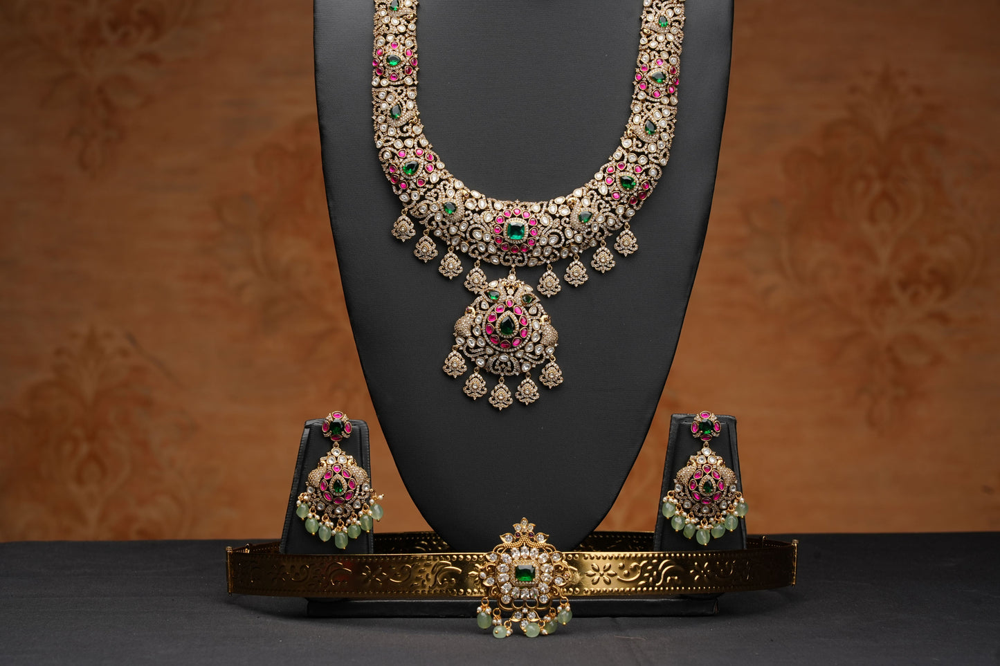 NJCM251 - Grand Victorian necklace set