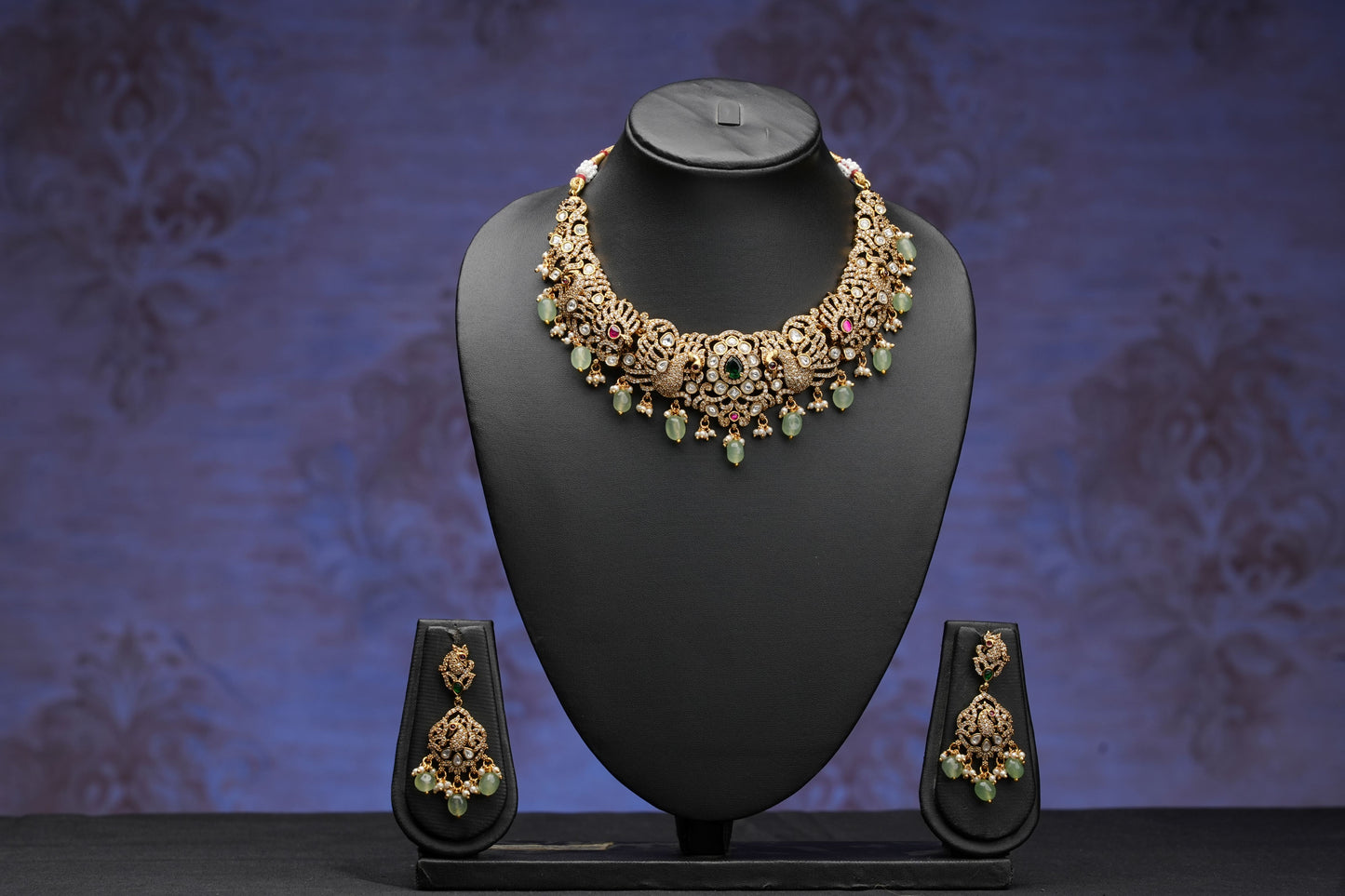 NJNS207 - Victorian style temple necklace set
